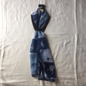 Sunshine Scarves Blue Kangaroo Print scarf 55”x11”. NWOT.